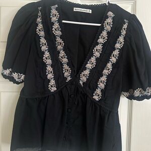 Abercrombie & Fitch Navy Floral Embroidered Blouse